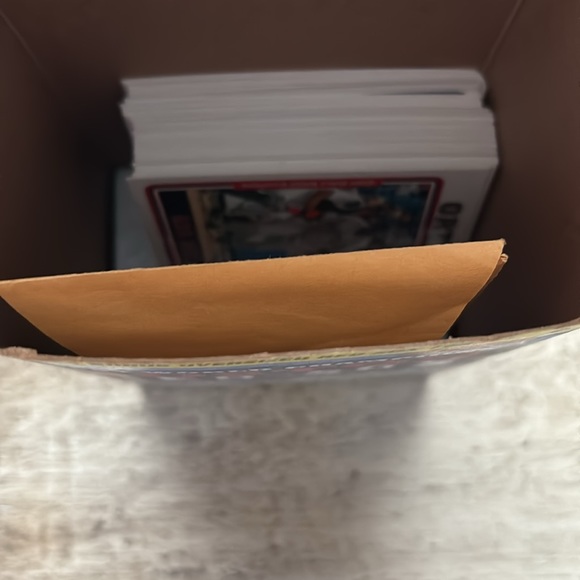 Topps 2004 World Champions Boston Red Sox commemorative gift set - Picture 4 of 5